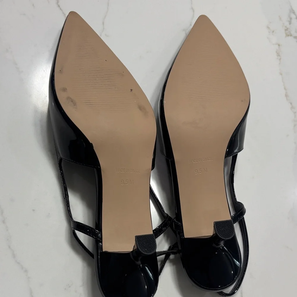 Steve Madden Black Patent Pointed Slingback Pumps - Picture 10 of 12